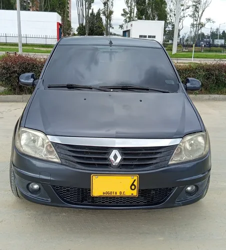 Renault Logan Dynamique 2012