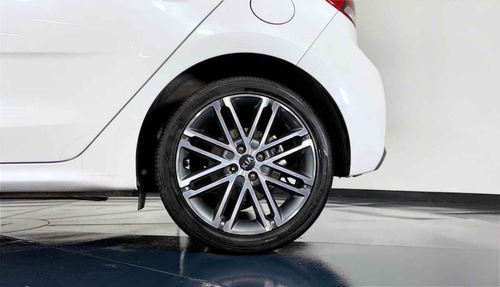 Imagen 7 de 15 de 114784 - Kia Kia Rio Hb 2018 Con Garantía