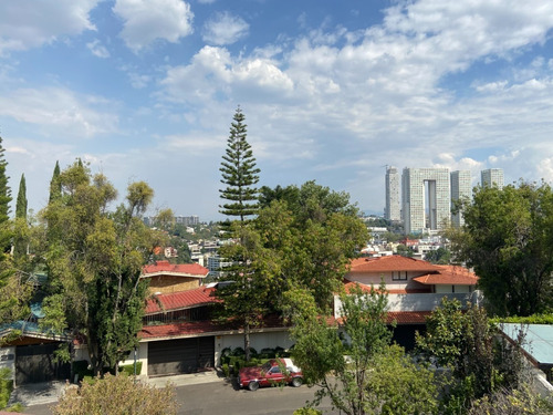 Vendo Casa Iluminada, Calle Tranquila, Bosques De Las Lomas