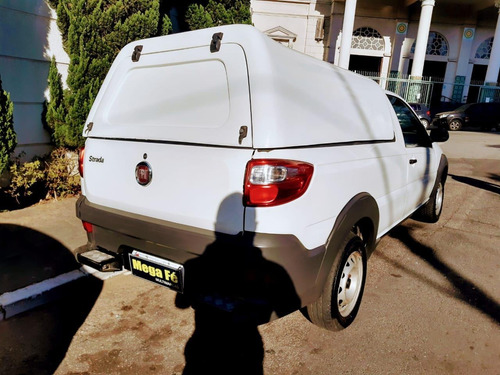 Imagem 8 de 14 de Fiat Strada Working 1.4 Flex Bau Branco Basico Documento Ok