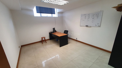 Edificio Local Comercial Deposito Oficina Alquiler Zona Ind De La Trinidad 3541 Mts2 Sonmetros2