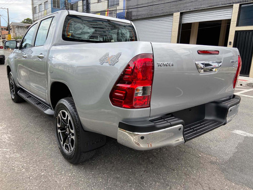 Toyota Hilux 2021 2.8 Tdi Srv Cab. Dupla 4x4 Aut. 4p
