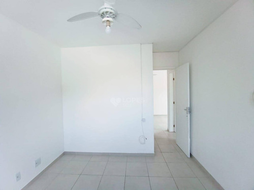 Apartamento Com Varanda, Sol Da Manhã, 2 Dormitórios, Armários À Venda, 58 M² Por R$ 210.000 - Centro - São Gonçalo/rj - Ap46381
