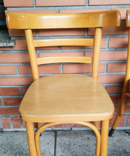Antigua Mesa Redonda Y Seis Sillas Thonet Muy Buen Estado (Usado)