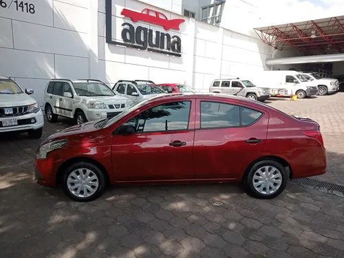Nissan Versa 1.6 Drive Mt