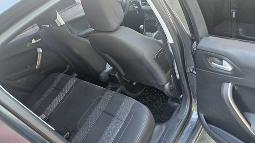 Peugeot 208 1.6 Allure