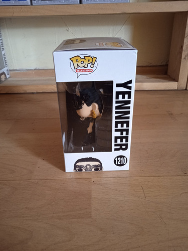 Funko Pop The Witcher Yennefer Exclusivo De Box Lunch Nuevo