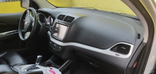 Imagem 4 de 8 de Fiat Freemont 2014 2.4 Precision 5p