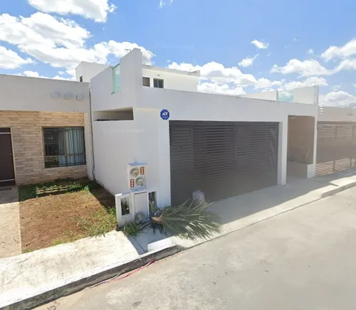 Gran Oportunidad De Inversion - Casa Adjudicada - C. 49-c 948, Fraccionamiento Las Américas 2, Mérida, Yuc.