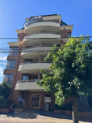 Arriendo Depto Ggcc Incluidos Edificio Baqued (94404)