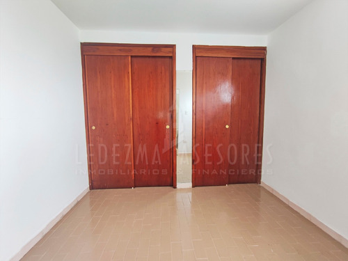 Imagen 12 de 20 de Ledezma Asesores Vende Apartamento, Residencias La Loma, Sector Av. Jesús Soto, Ciudad Bolívar - Venezuela