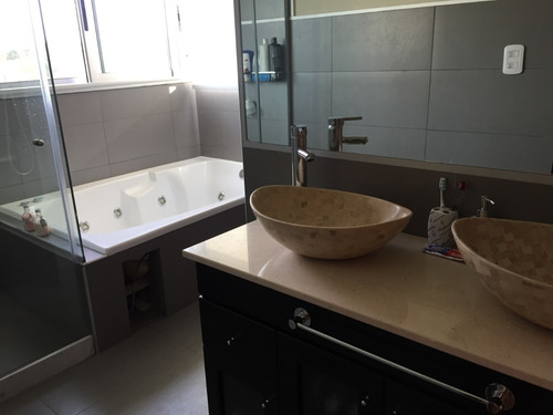 Imagen 20 de 30 de Cardales Forever Alquiler Vacacional Casa En Country Cardales Village 4 Hab.hasta 8 Pers. Pileta Climatizada Wifi Gym Tenis Plaza