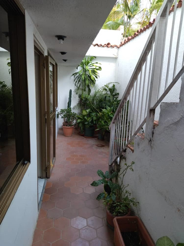 Imagen 3 de 9 de Casa En Santa Inés Baruta