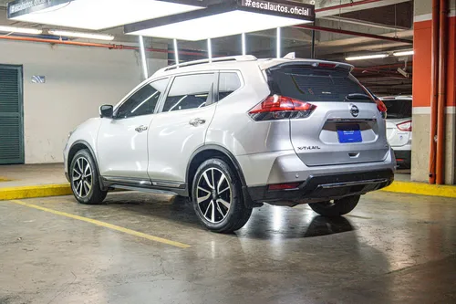 Nissan X Trail 2.5 Exclusive Connect 4x4