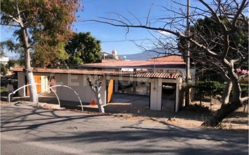 Terraza Con Departamento En Venta En El Chante, Jocotepec, Jalisco