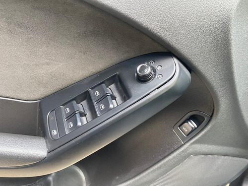 Imagen 12 de 16 de Audi A4 Multitronic 1.8 T Fsi 4 Puertas At