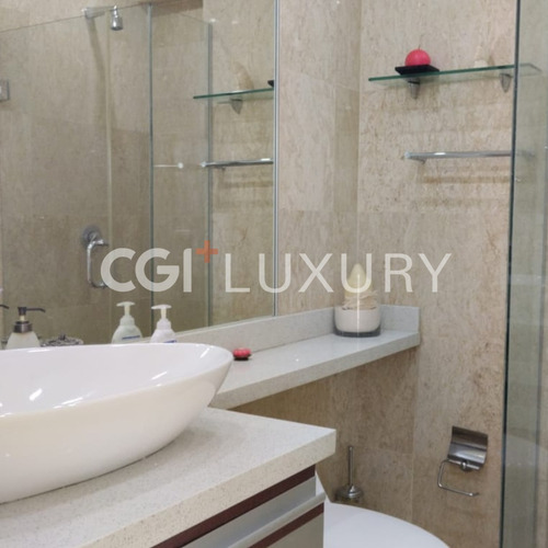 Cgi + Luxury Lecheria Ofrece En Alquiler /venta Isla Paraiso Yatch Club Apartamento Duplex Doble Terraza