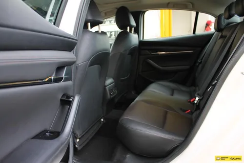 Mazda 3 2.0 Grand Touring At Hibrido Ligero - Mhev