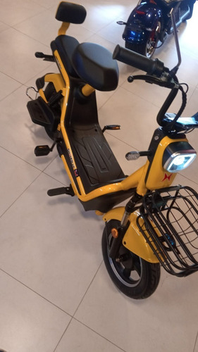 Imagem 2 de 15 de Shineray Scooter Pt1