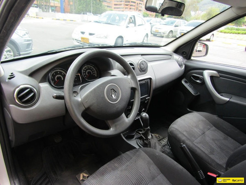 Renault Logan 1.6 Expression 90 Hp