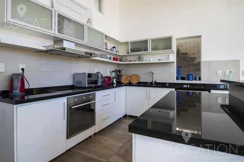 Venta Y Alquiler Casa De 5 Dormitorios Barrio Cerrado Pinar Del Faro, José Ignacio