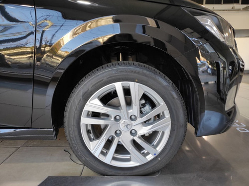 Imagen 12 de 15 de Peugeot 208 1.6 Allure