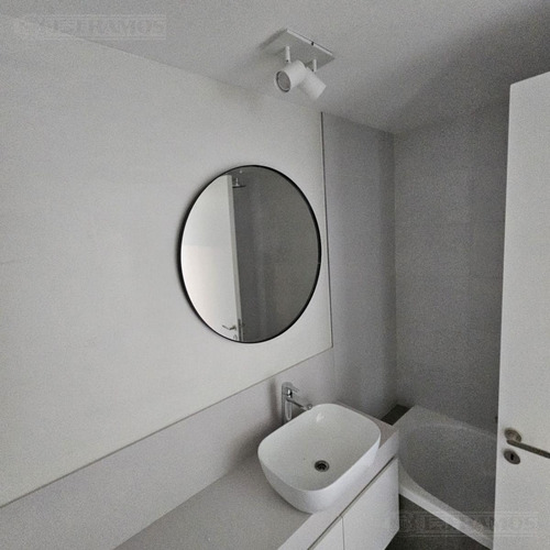 Departamento En Venta Y Alquiler En Domus Parque Con Vist Al Parque Y Al Rio.