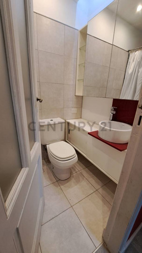 Venta Ph 2 Ambientes En Palermo Soho Con Patio + Escritorio. Reciclado A Nuevo. Apto Crédito.