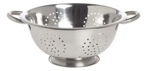 Colador Colapasta De Acero Inoxidable 24cm Con Asas Y Base Altas Resistente Y Durable Uso Facil En Cocina Filtrado Optimal Para Pastas Verduras Y Legumbres Diseño Elegante Levys Bazar Plateado