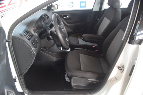 Volkswagen Vento Comfortline At 1.6 2019