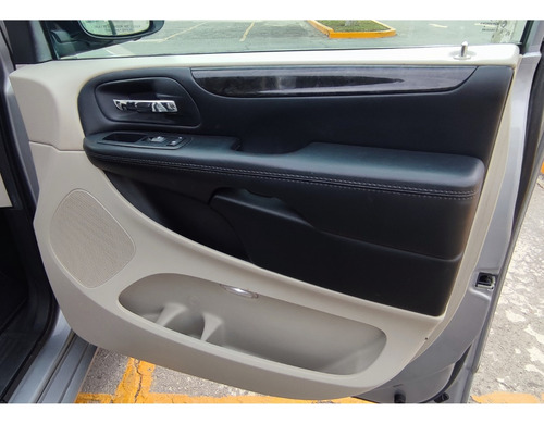 Dodge Grand Caravan SXT