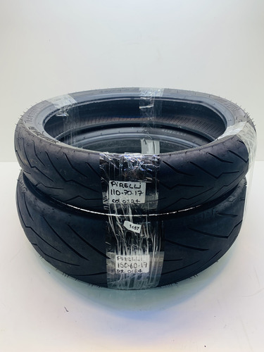 Pneu Dianteiro Pneu Traseiro 110/70/17 150 /60/17 Cod 1457 (Usado)