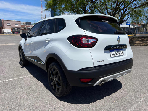 Renault Captur 2.0 Zen