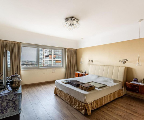 Unico Piso Alto Torre Camps .premium Ugarteche Y Cerviño. Palermo.