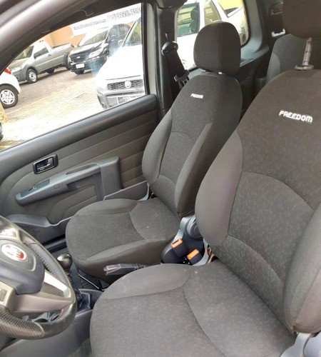 Fiat Strada 1.4 Mpi Freedom Cd 8v Flex 3p Manual