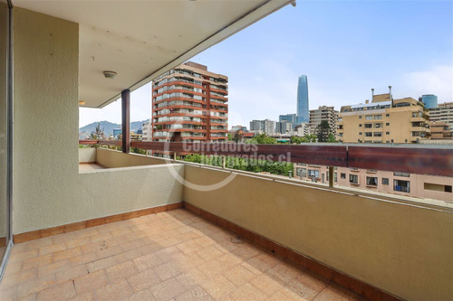 Departamento En Venta De 4 Dorm. En Providencia