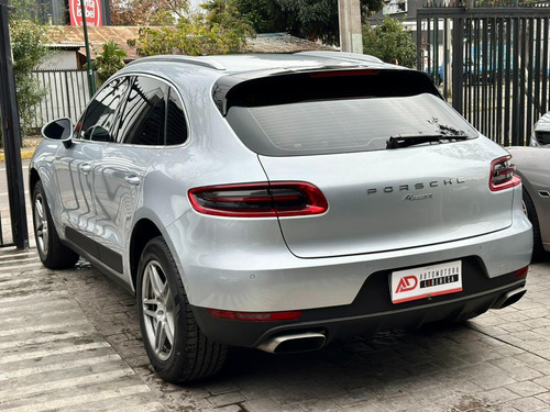 Porsche Macan R4 2.0 TURBO PDK