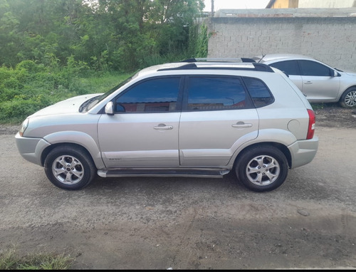 Hyundai Tucson 2.0 Gls 4x2 Flex Aut. 5p