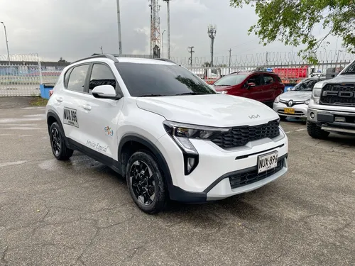 Kia Sonet 1.5 Vibrant Mt