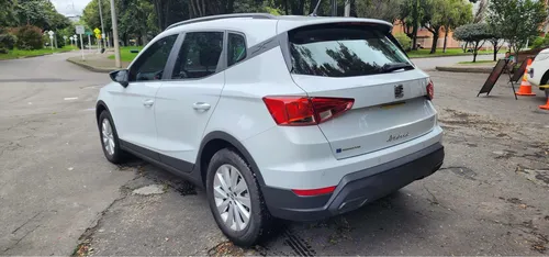 Seat Arona 1.6 Reference