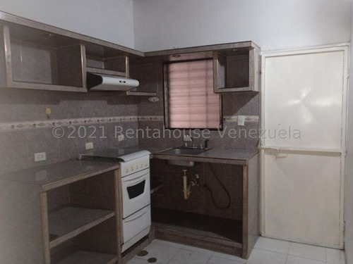 Imagen 13 de 30 de Casas En Venta Ribereña Cabusare Lara 3 Habitaciones 2 Baños 1 P/e Cod # 22 - 11058 Katty Vasquez Rentahouse 412-1498654 Contactame. Excelente Bajo Precio De Oportunidad E Inversion. Negociable !!!