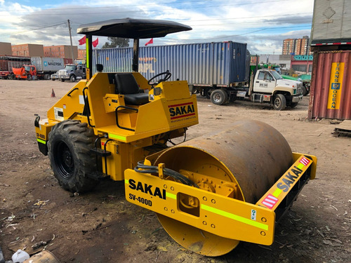 2004 Sakai Sv400d Roller - Vibrocompactador 7300 Kg