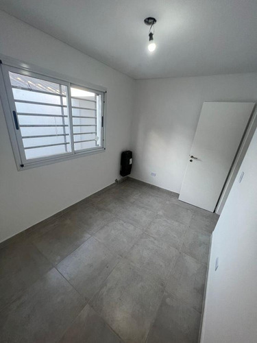 Imagen 15 de 24 de Casa - Ituzaingó Norte 4 Amb En Venta Casa Americana A Nuevo Sobre Lote Propio