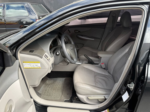 Toyota Corolla 1.8 16v Xei Flex Aut. 4p