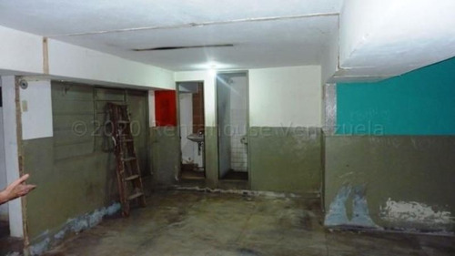 Imagen 2 de 13 de Galpón En Alquiler En Chacao (mg) 58 424 280 09 21