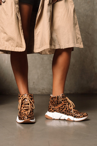 Zapatillas Mujer Urbanas Cuero Suela Goma Botas Moda Karol