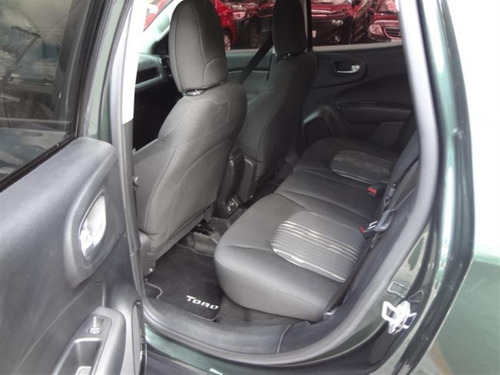Fiat Toro 2.4 16v Multiair Flex Freedom Automático 2016/2017