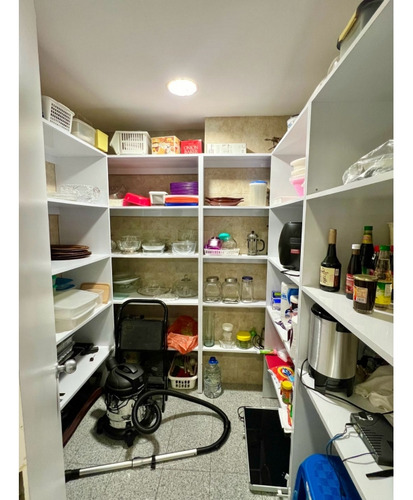 En Venta Lujoso Apartamento En Sebucán. Sucre - Caracas