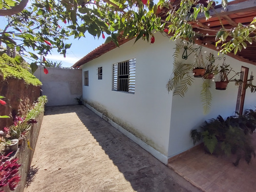 Sítio Com Documento E Escritura