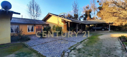 Imagen 19 de 23 de Venta De Casa Patronal Y Campo En Santa Cruz
